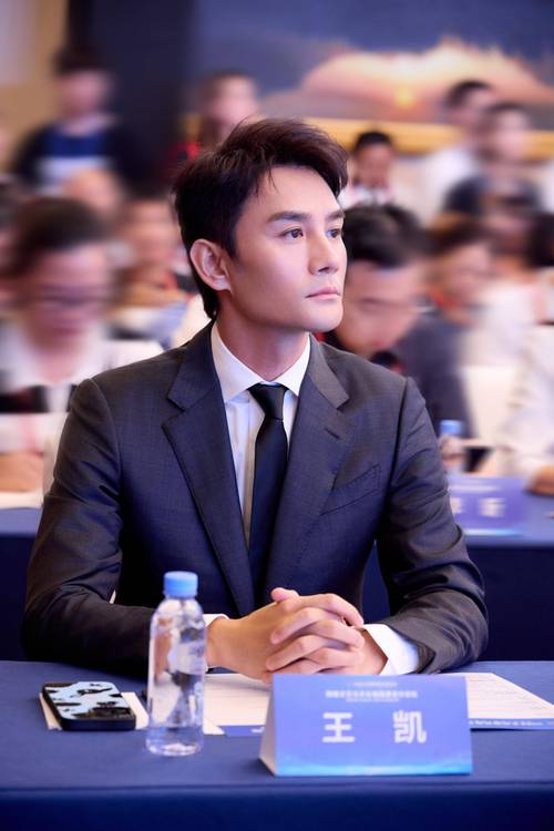 未婚男歌星_未婚男星圈娱乐圈女明星_娱乐圈未婚的男星