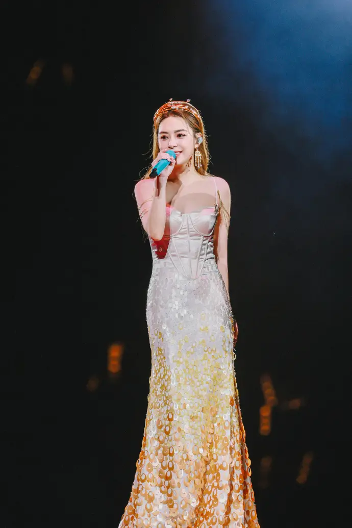 女明星身高与颜值不匹配_朱茵身高153cm演技颜值惊艳_娱乐圈哪些女名星很矮