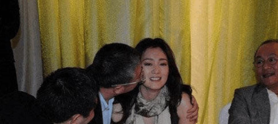 娱乐圈性丑闻事件_艳照门事件详细情况_女明星被污